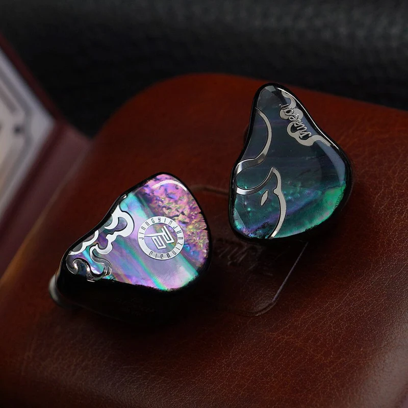 JUZEAR x Z Reviews Defiant Hybrid In-Ear Monitor