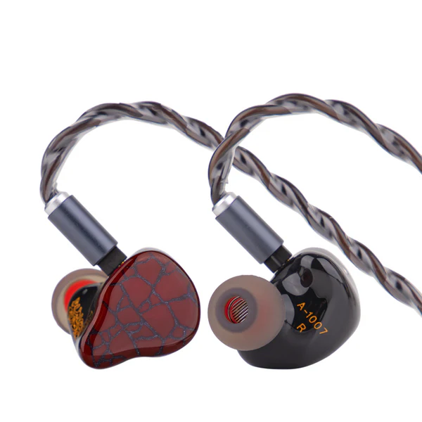 Punch Audio Martilo  1 Planar + 2BA + 2DD Basshead IEM