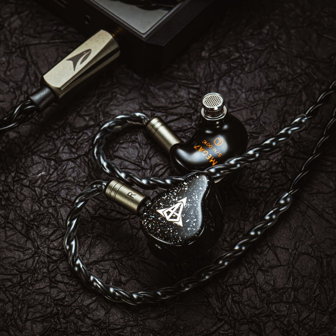 Hisenior Mega7 1DD+6BA Hybrid In-Ear Monitors